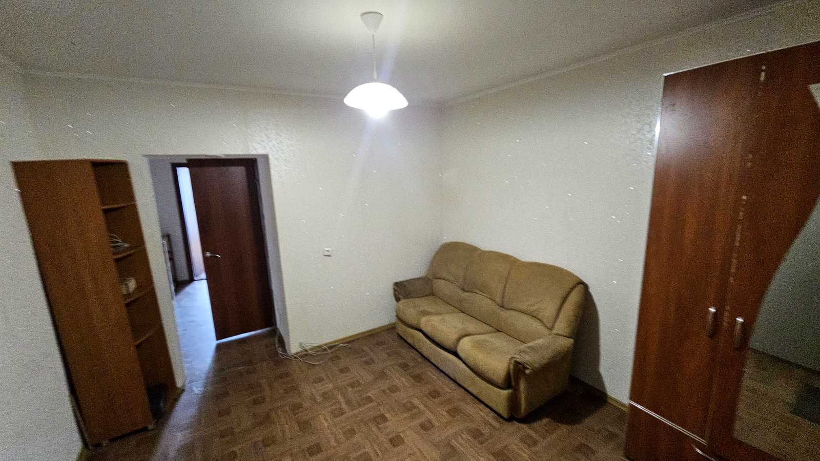 1864515349981584