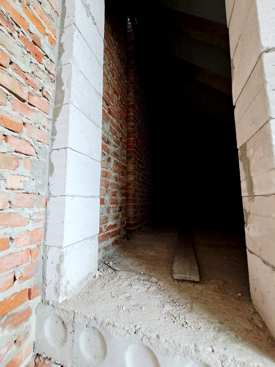 1864516323419514