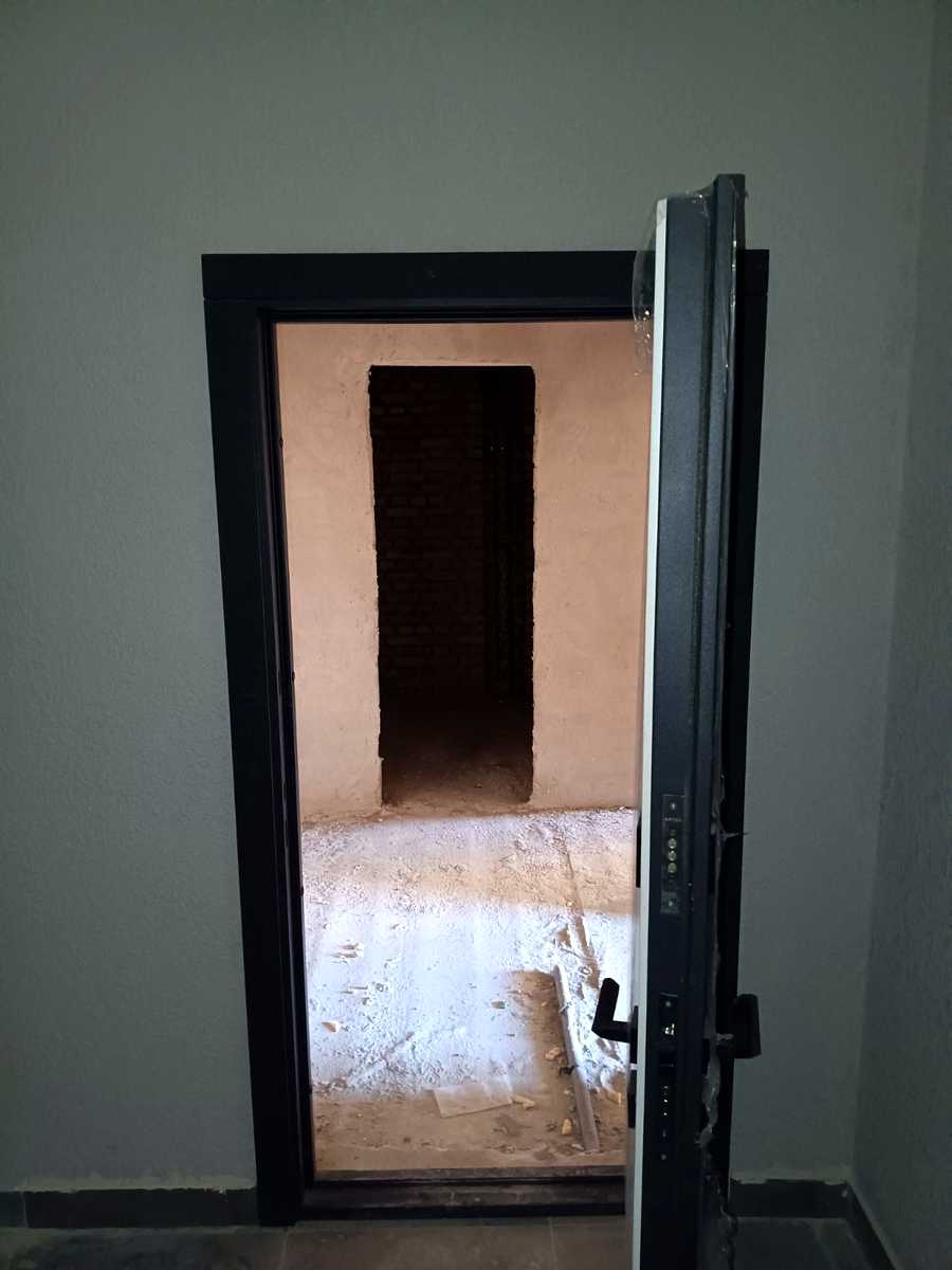 1864516832876452