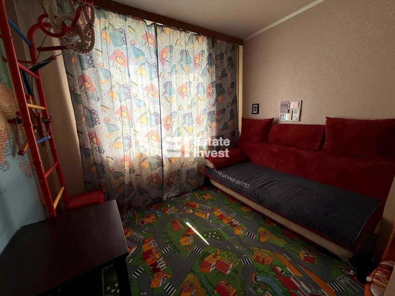 1864521821831666