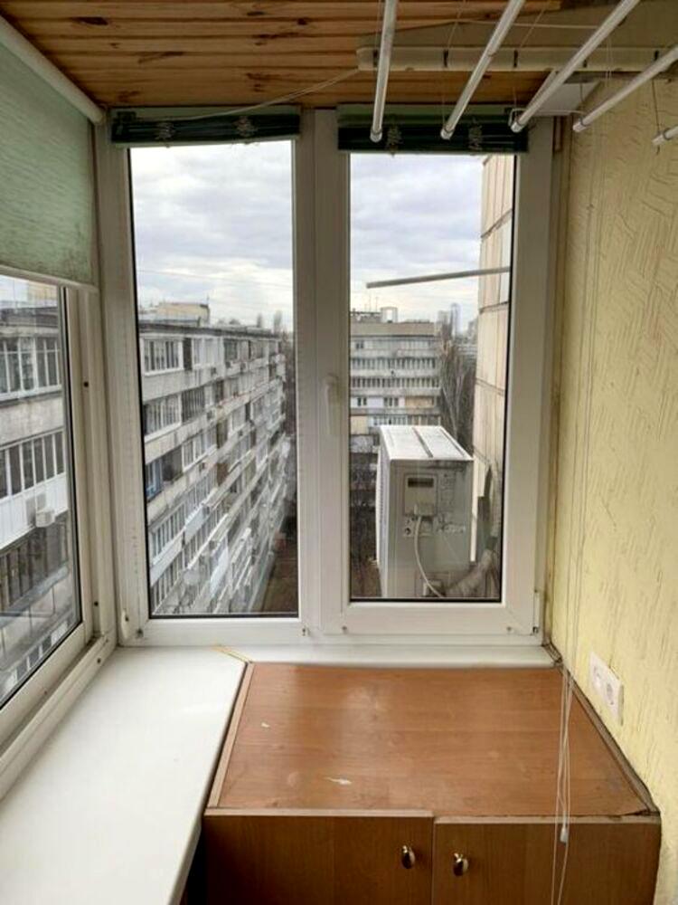 1864523006389911