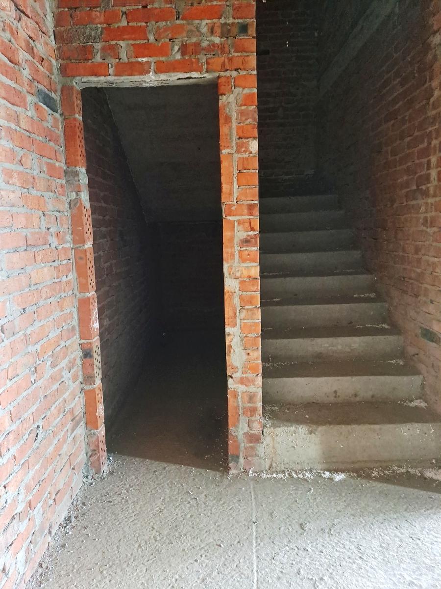 1864524682771814