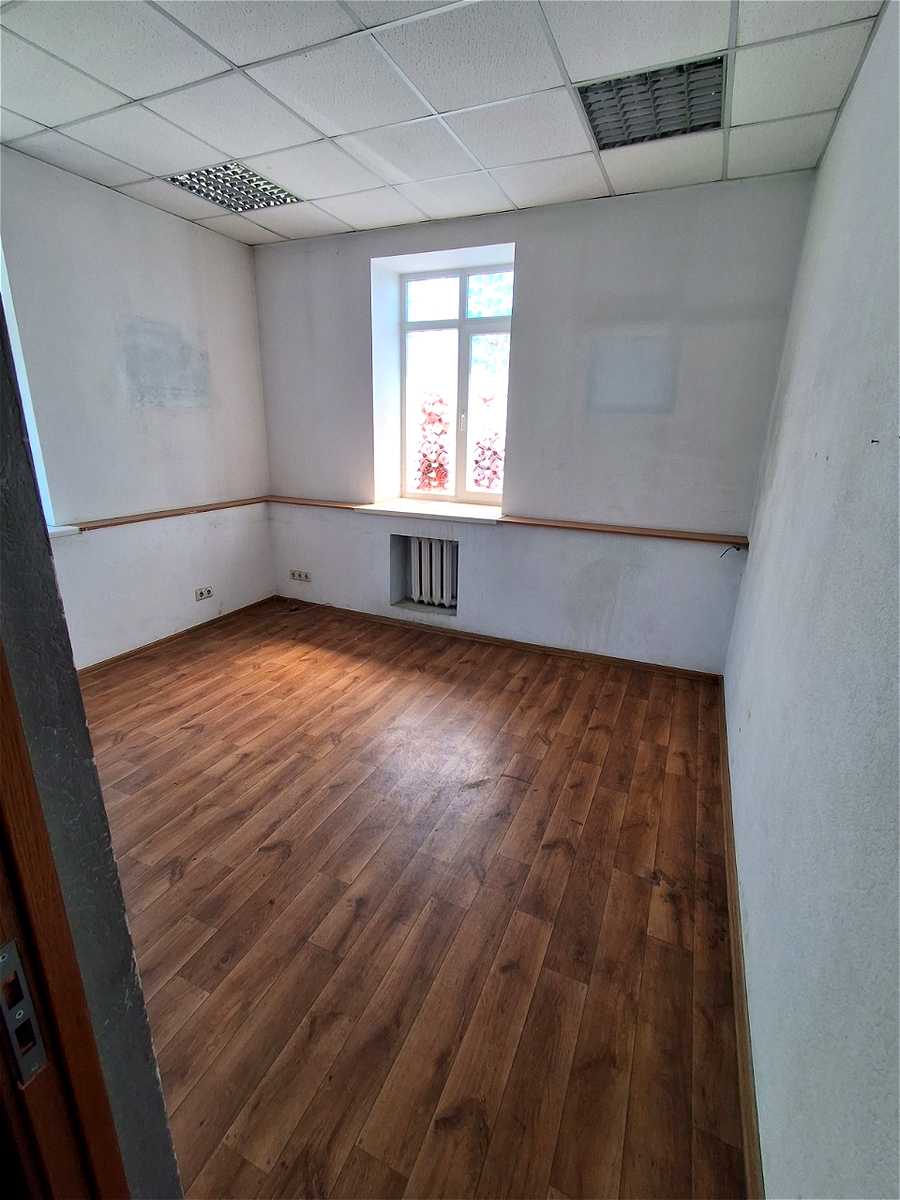 1864525859866293