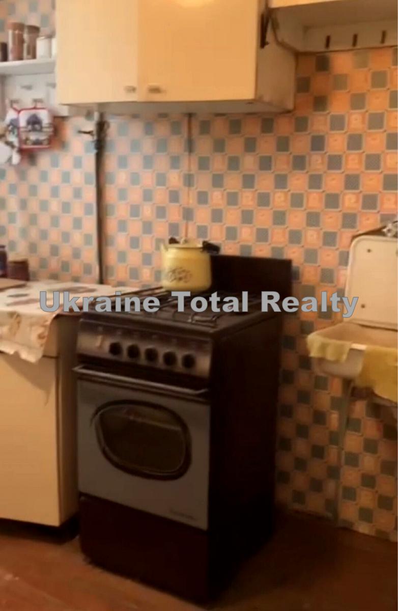 1864526658563042