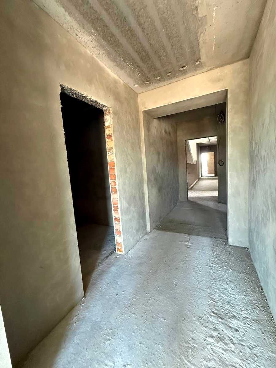 1864526870123064