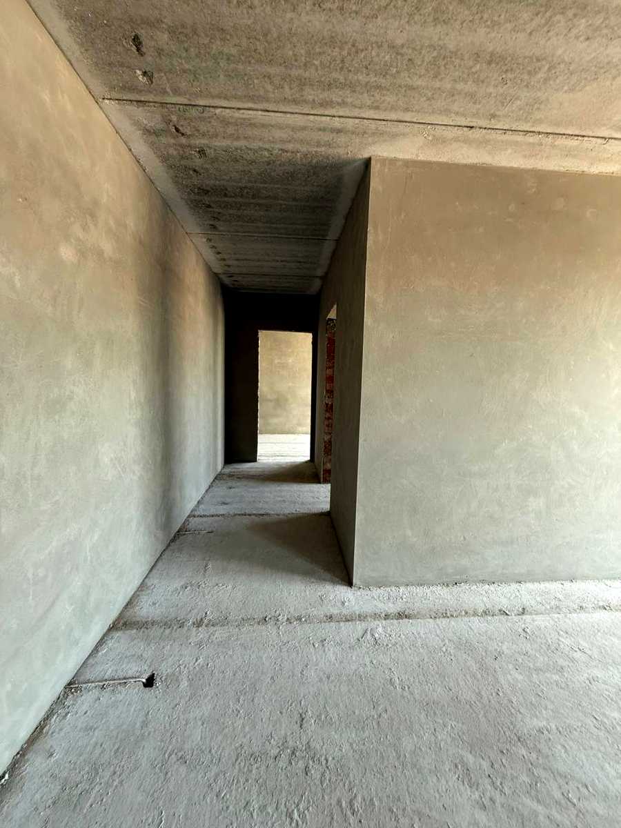 1864526870126827