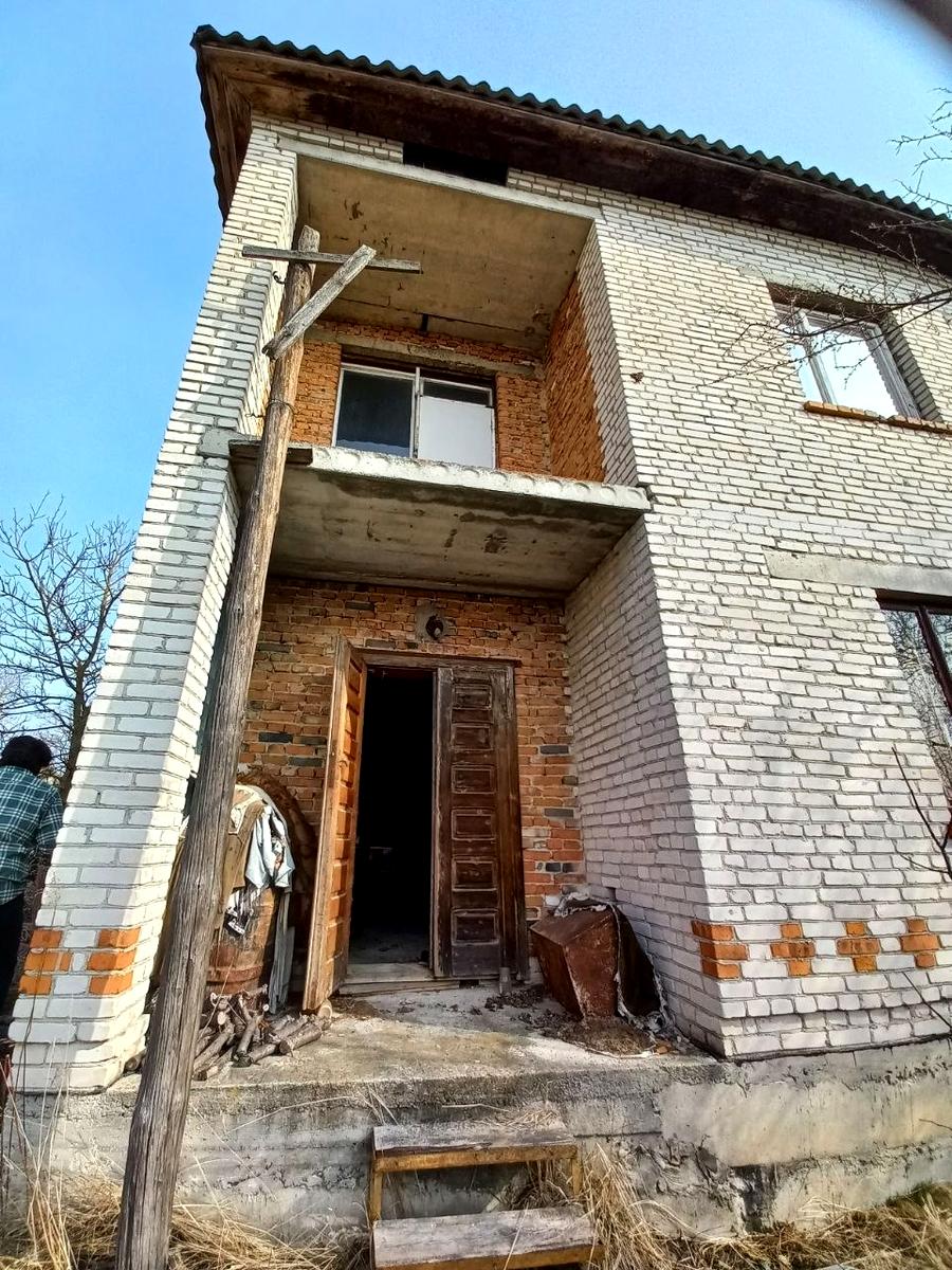 1864530751967601