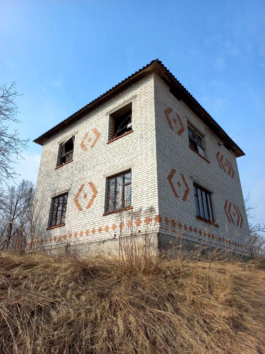 1864530751990765