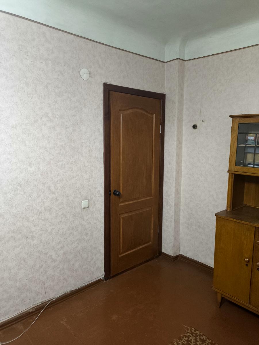 1864532583444037
