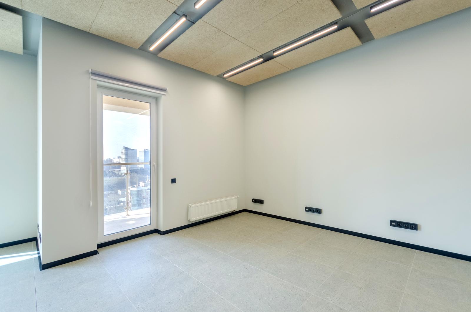 1864534761772820