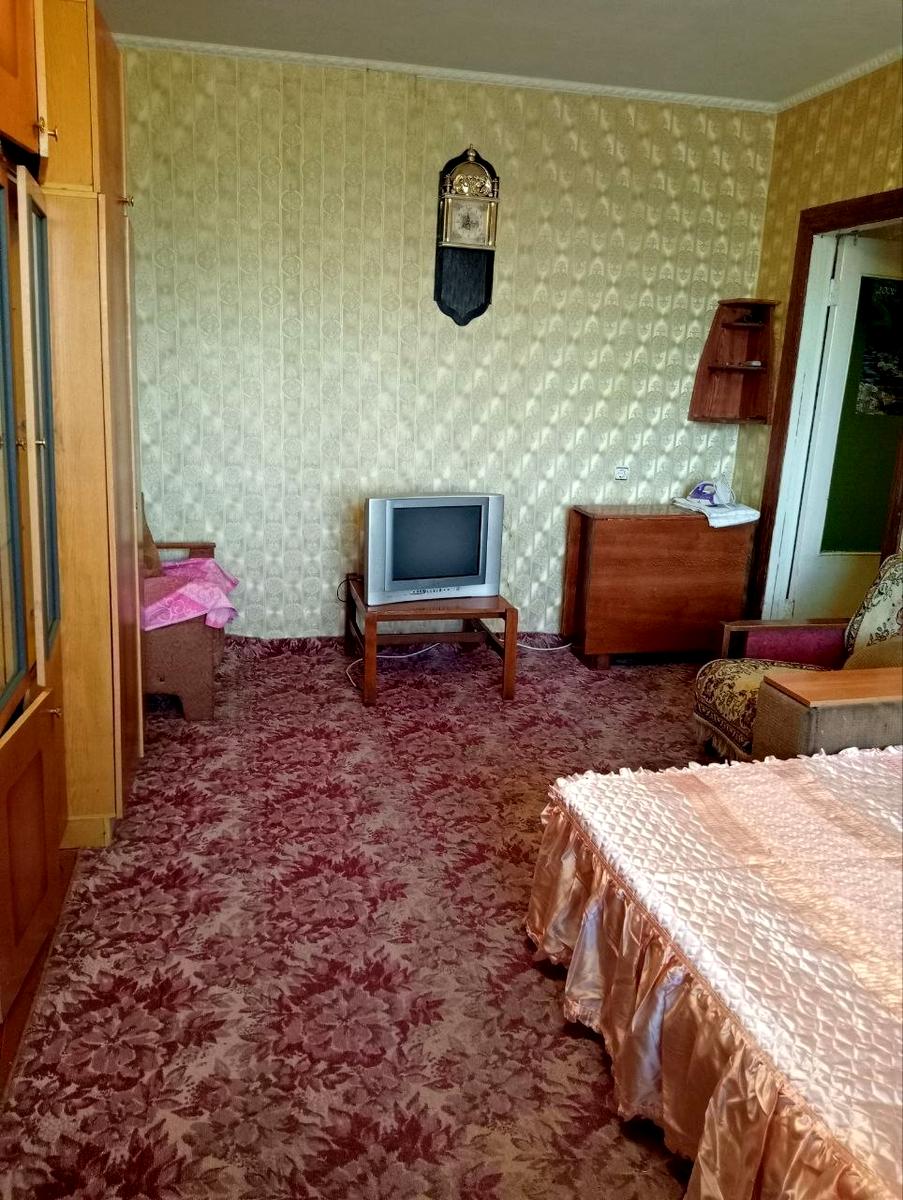 1864536850581522