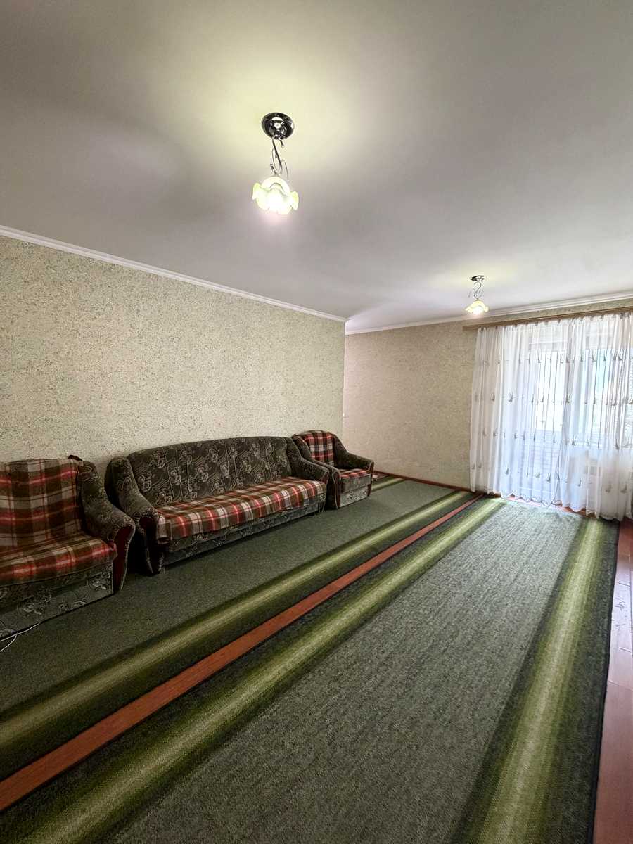 1864538386849119