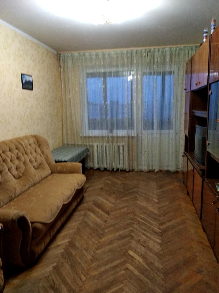1864539771066756