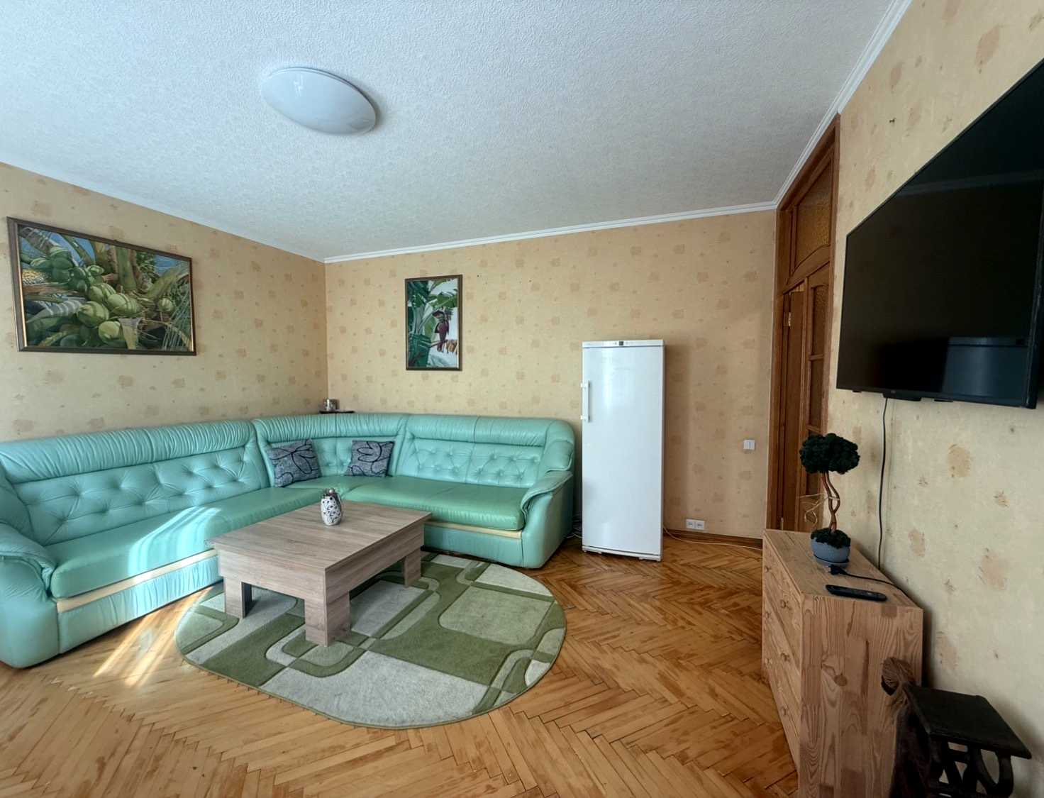 1864541581243528