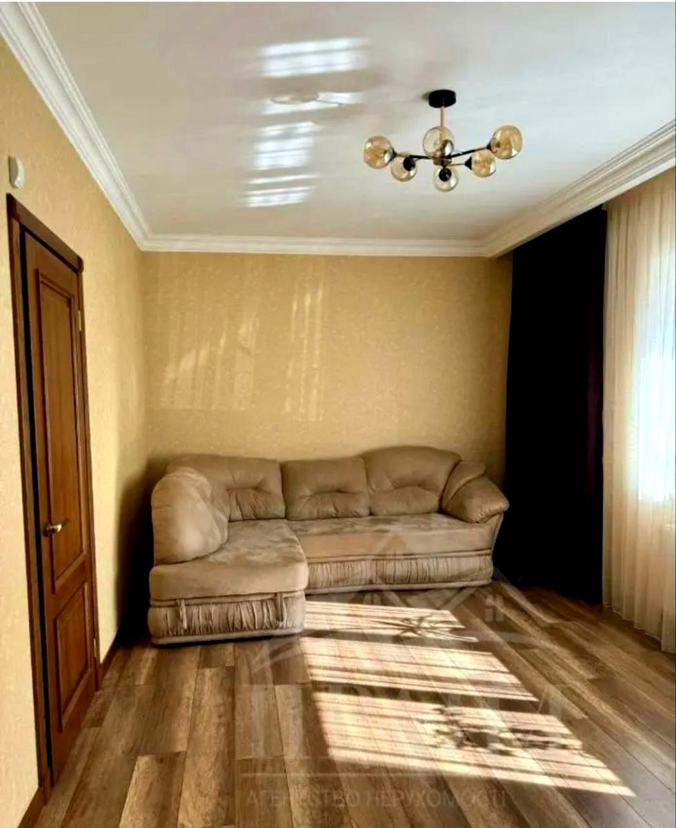 1864550666287169