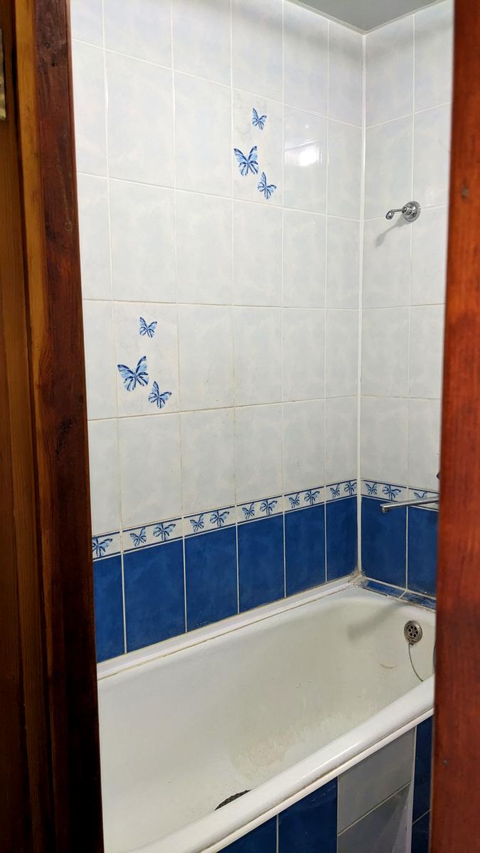 1864554723938204