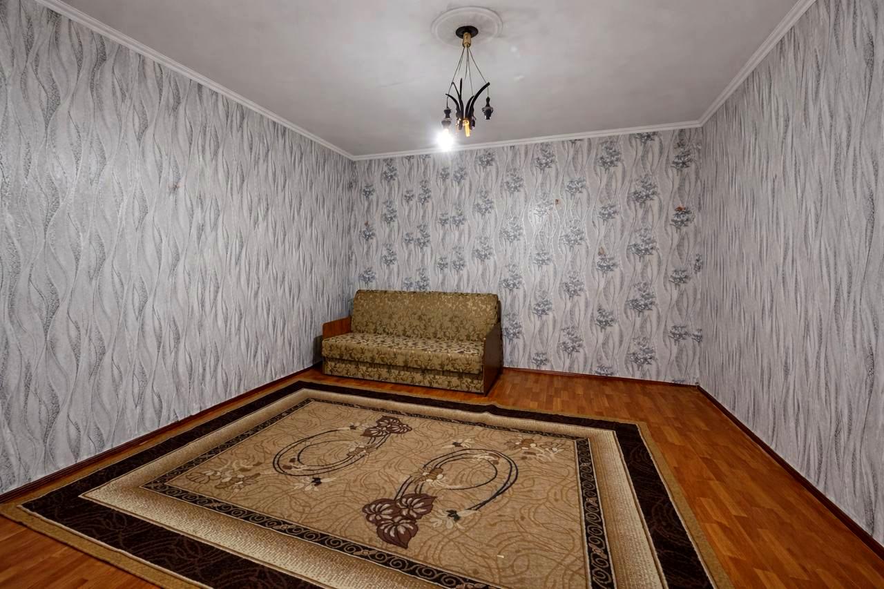 1864556335087825