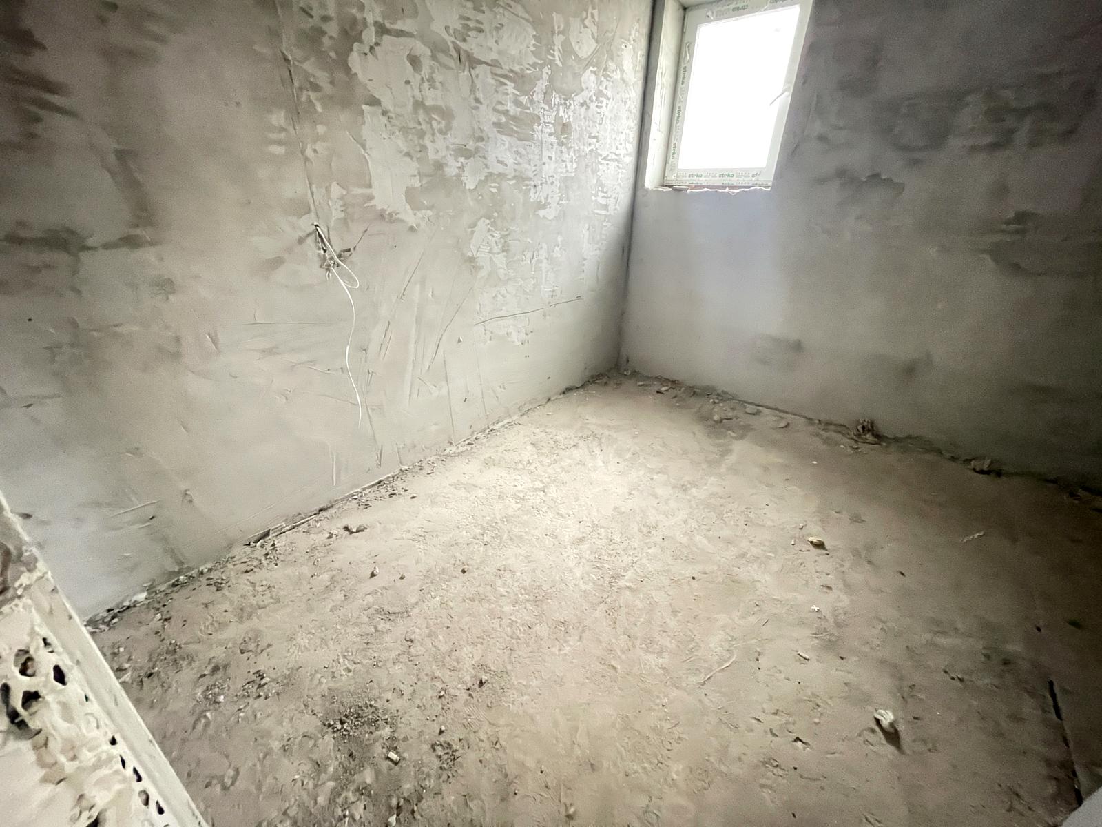 1864557520318135