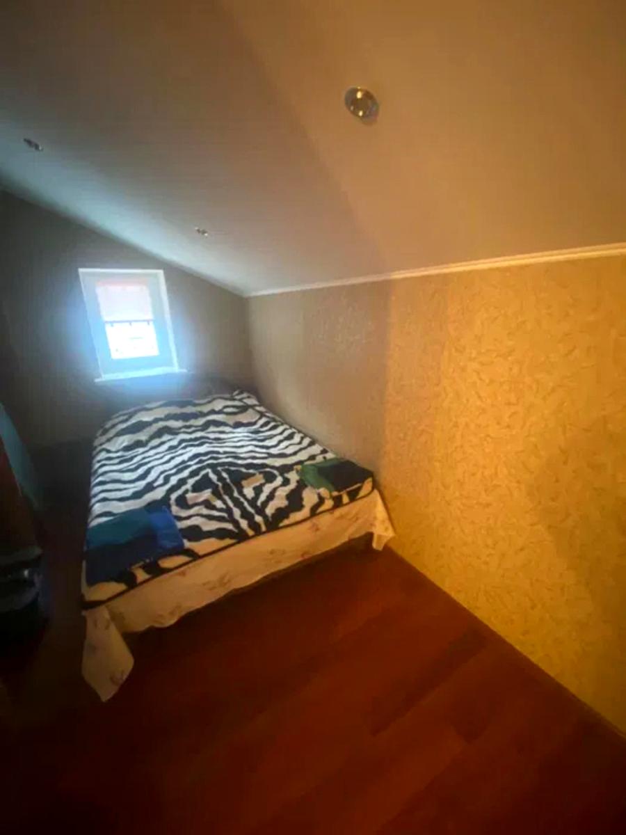 1864559788291777