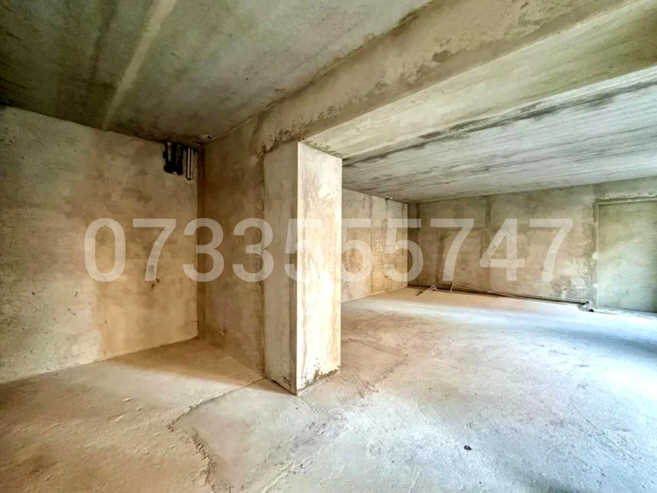 1864567344500280