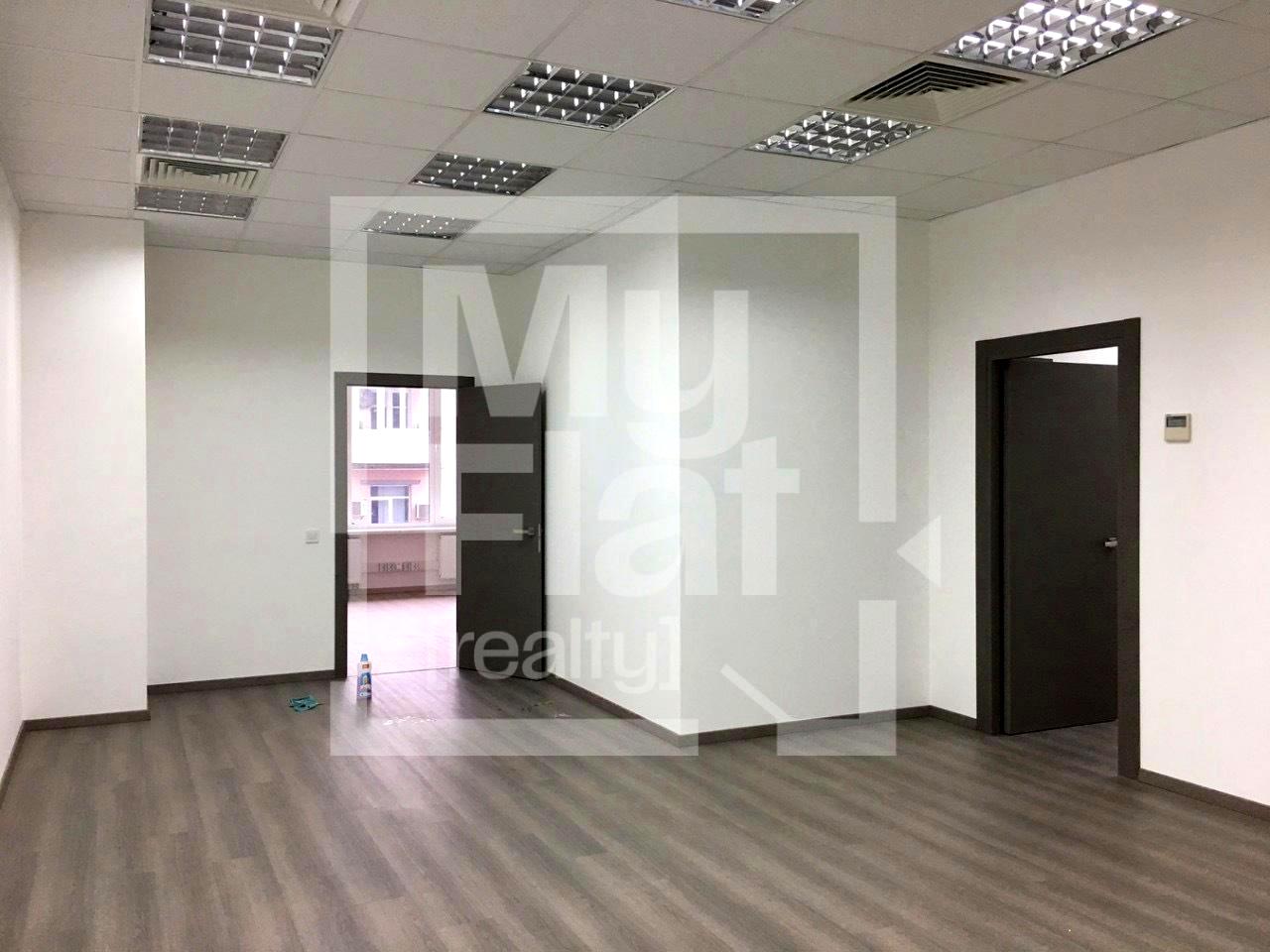 1864590253308693