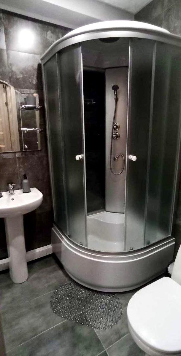 1864593302279707