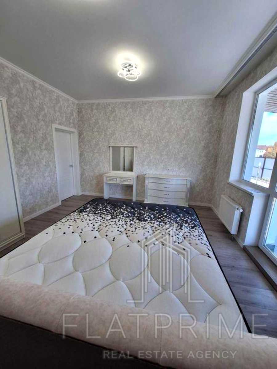 1864595837445069