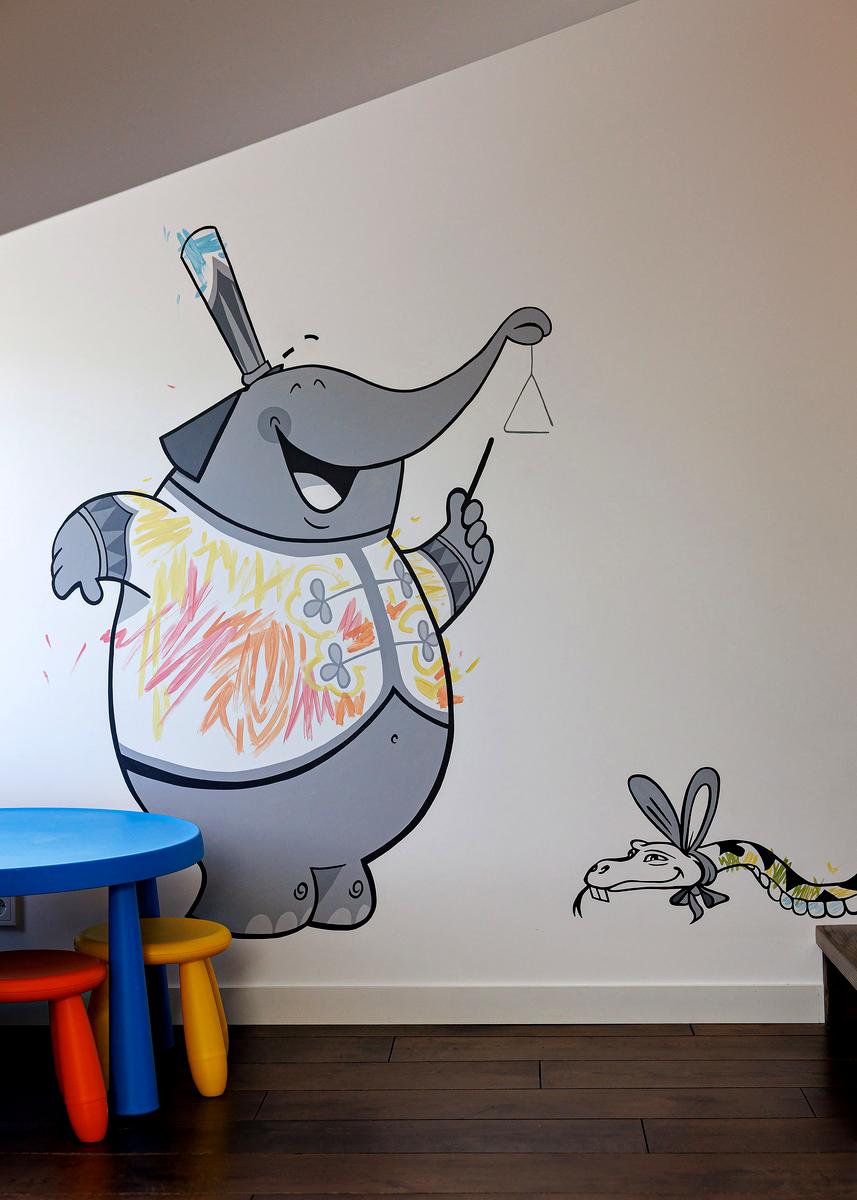 1864601810720380