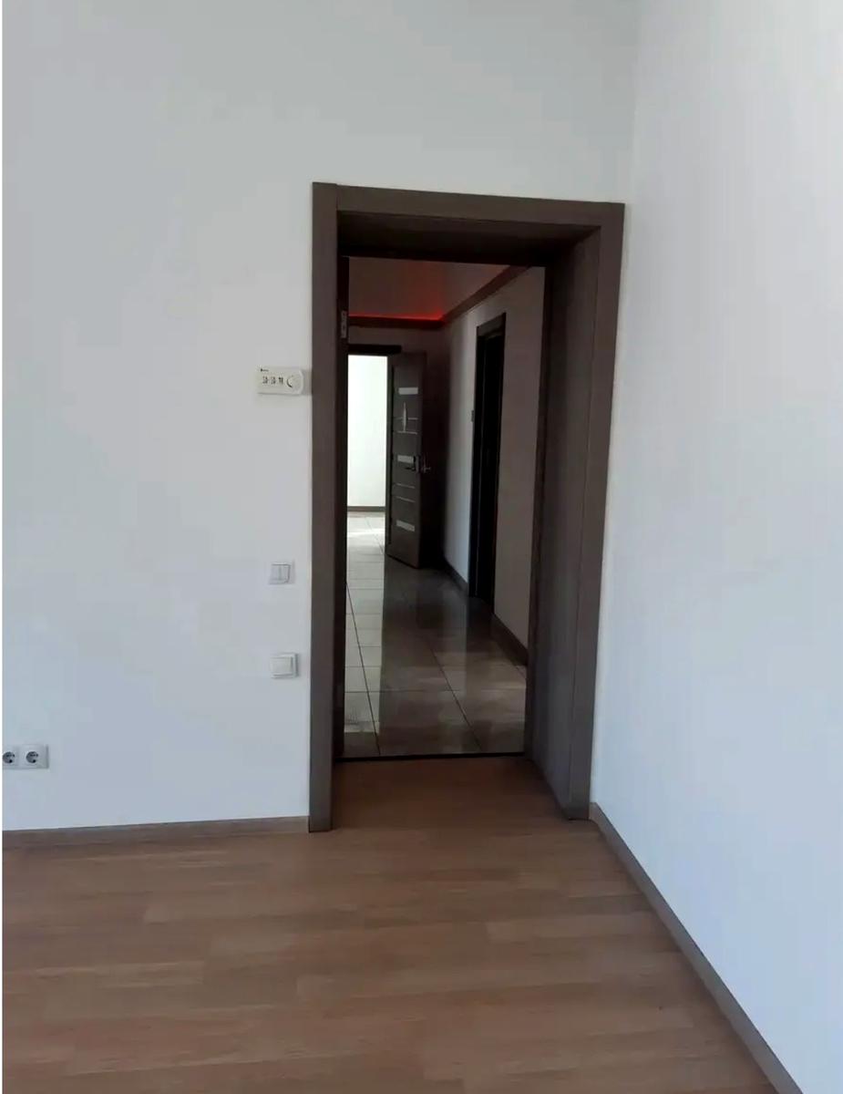 1864613562592751