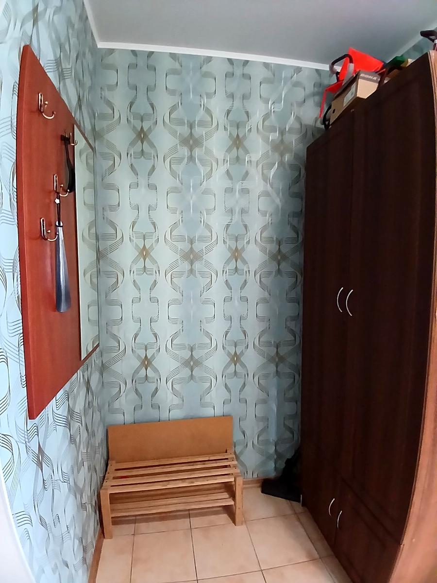 1864614417109649