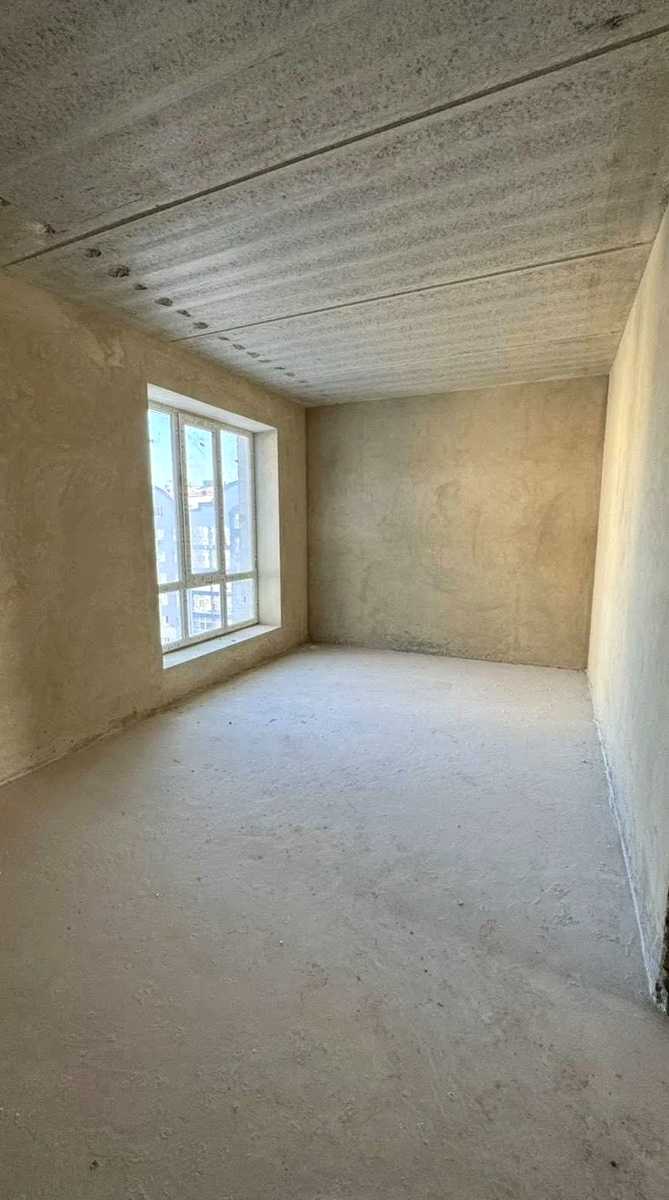 1864614545636698