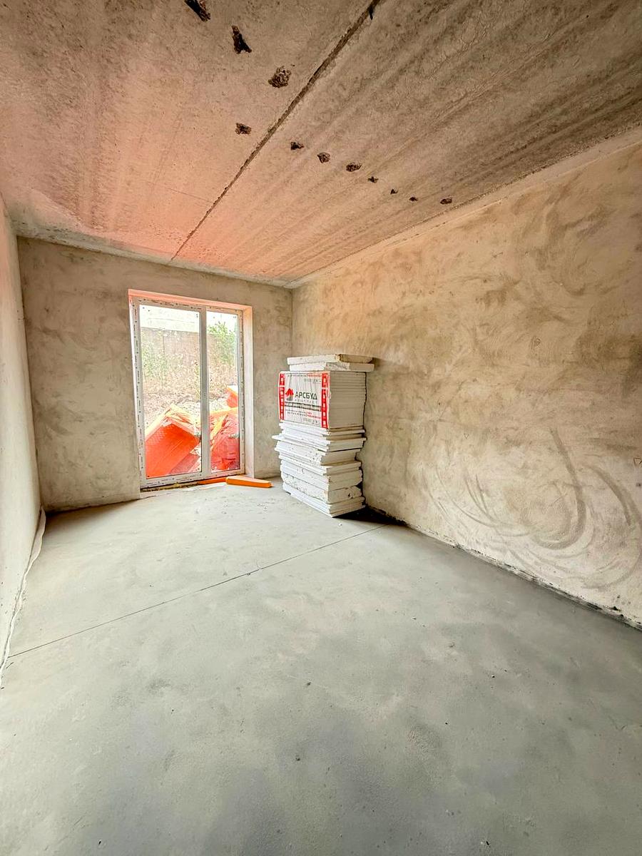 1864618694919826