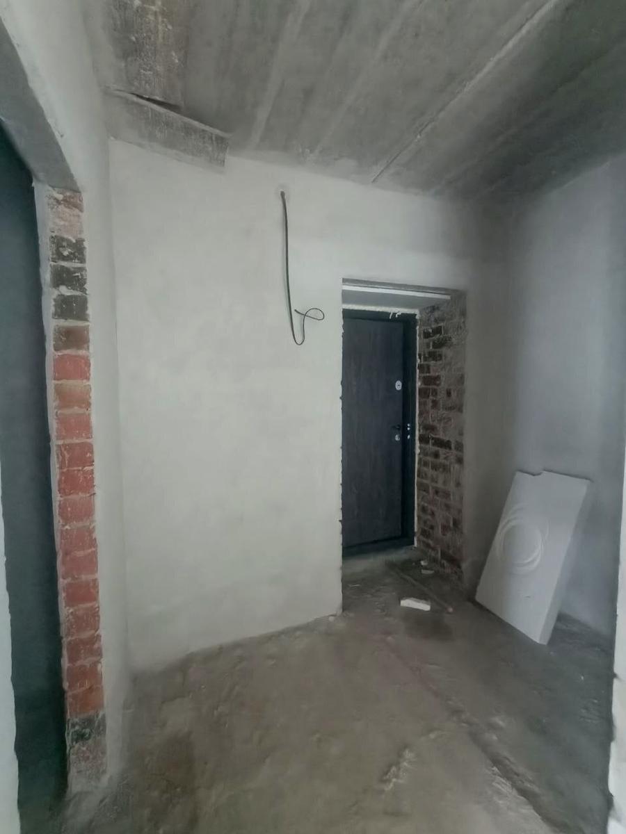 1864620718891071