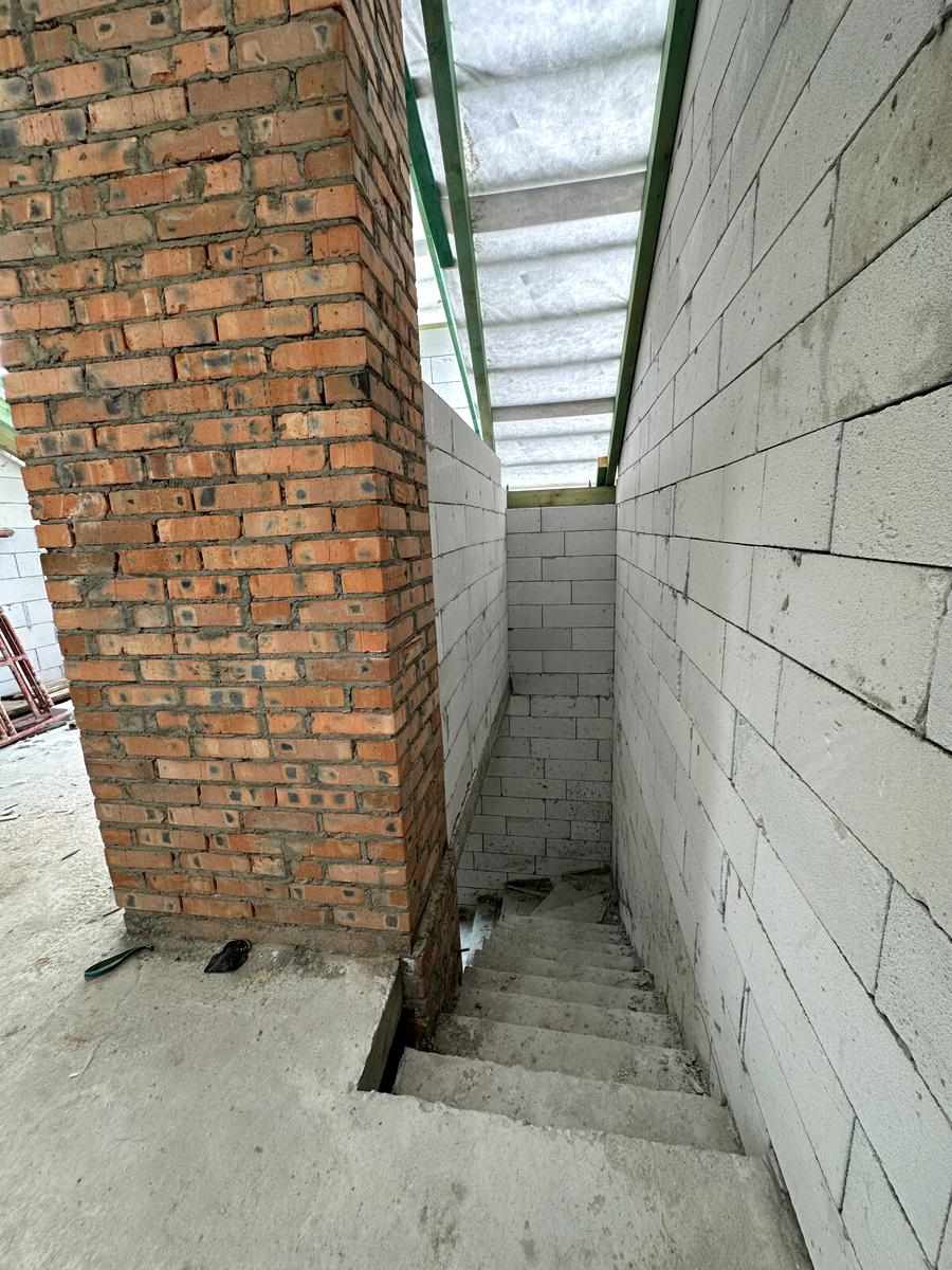 1864625642181076