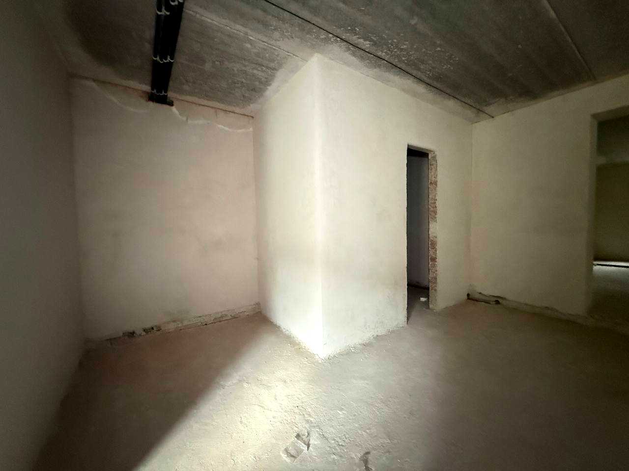 1864625650841982