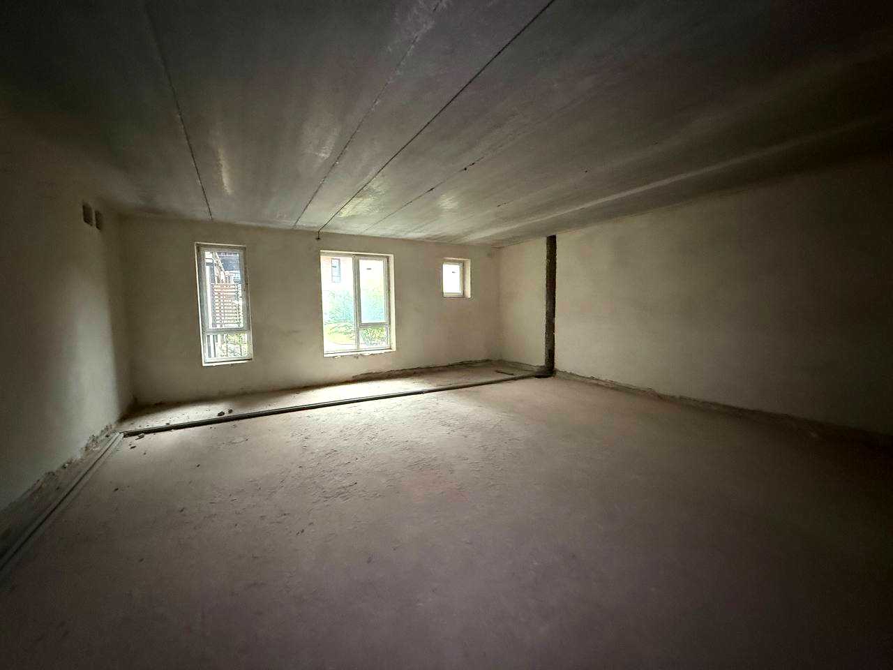 1864625651311181