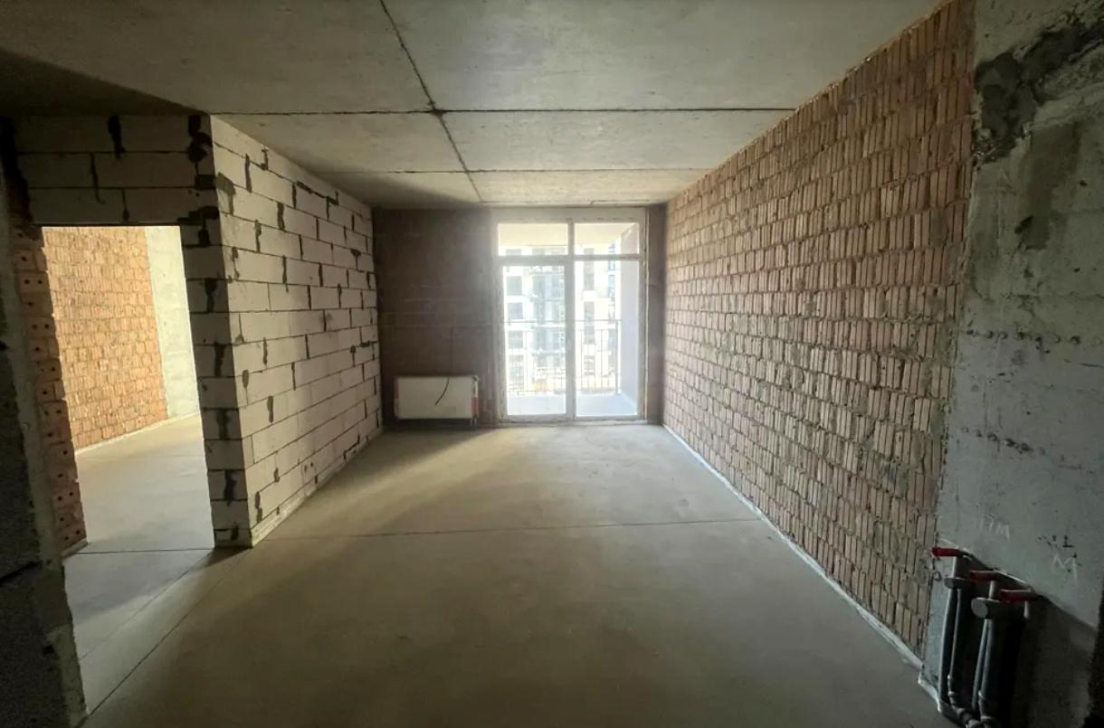 1864626390477586
