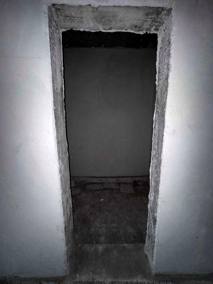 1864627862817529
