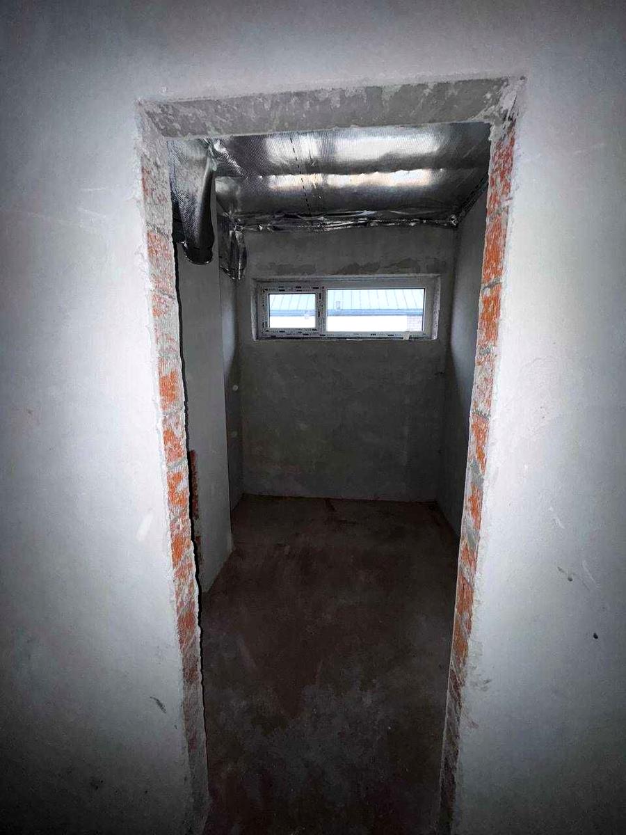 1864627863355434