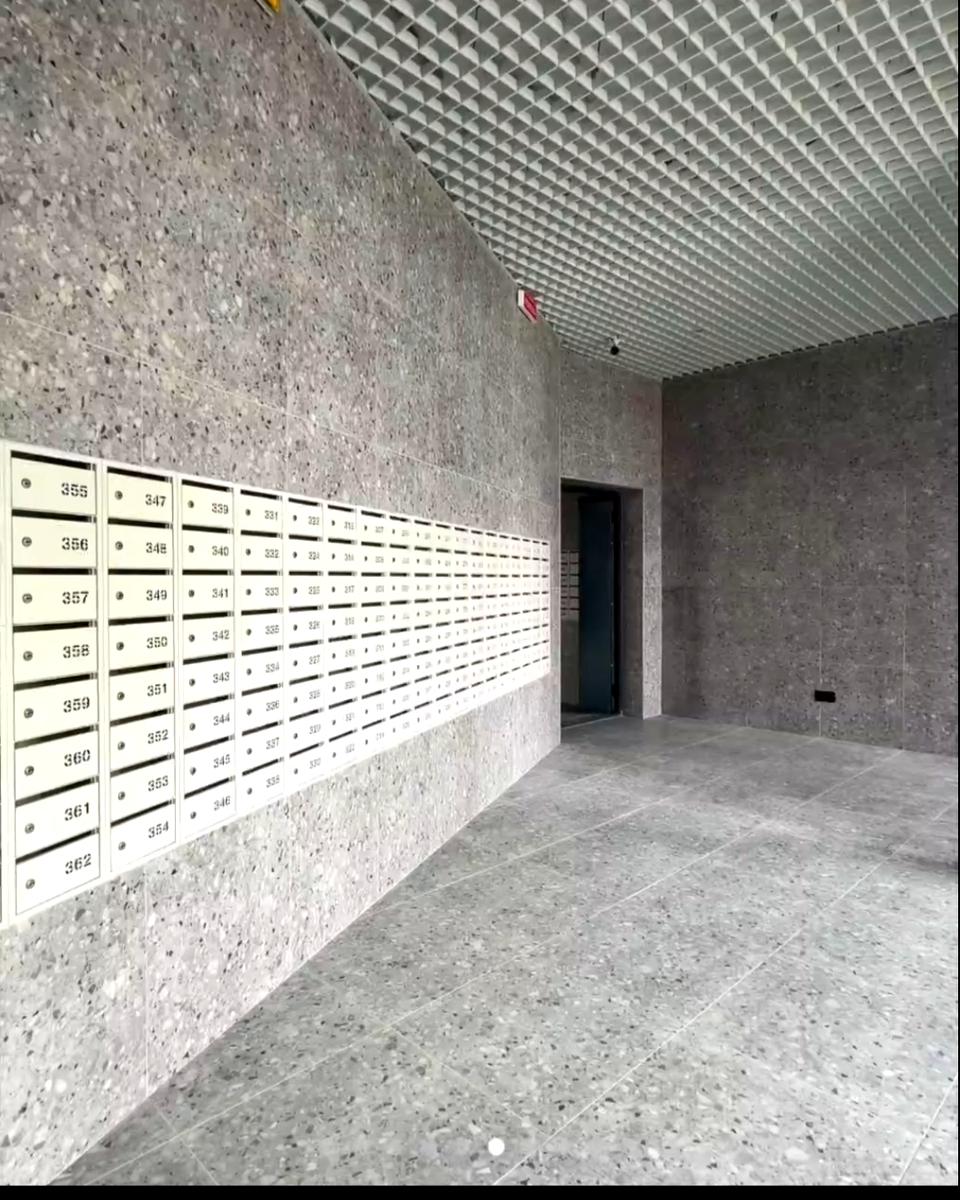 1864635567502088