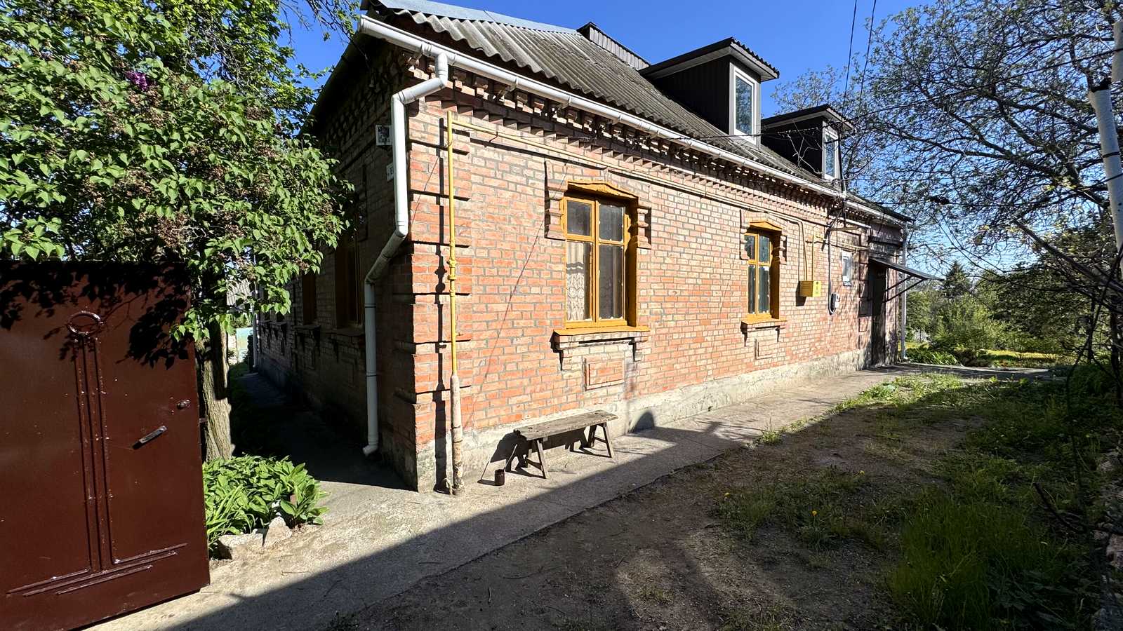 1864642393047854