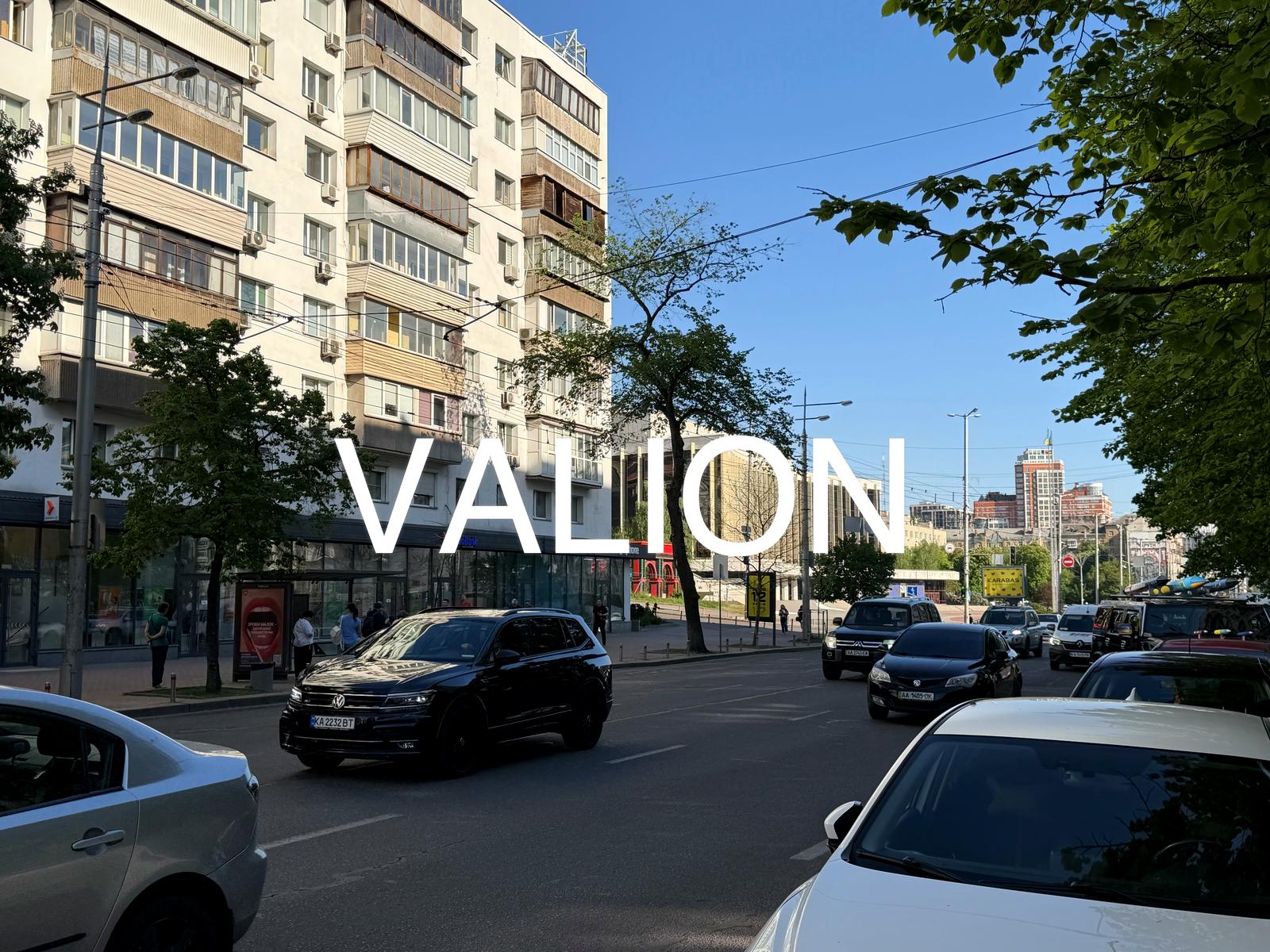 1864644241433629