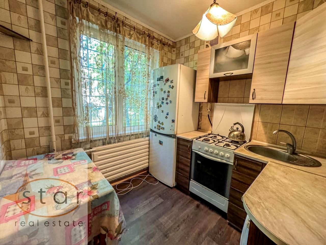 1864698333649442
