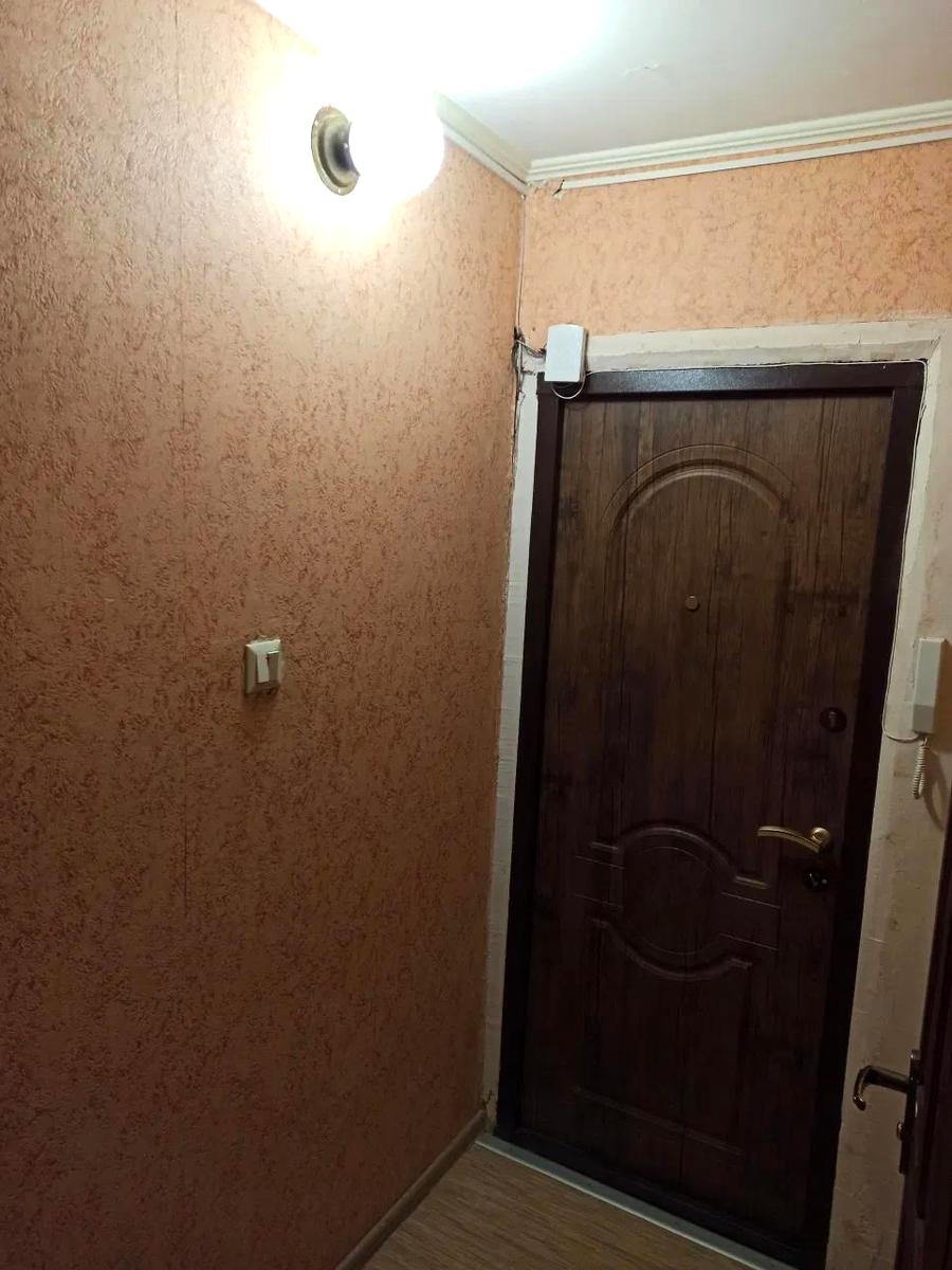 1864703867621678