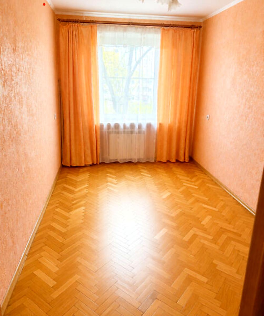 1864704800812744