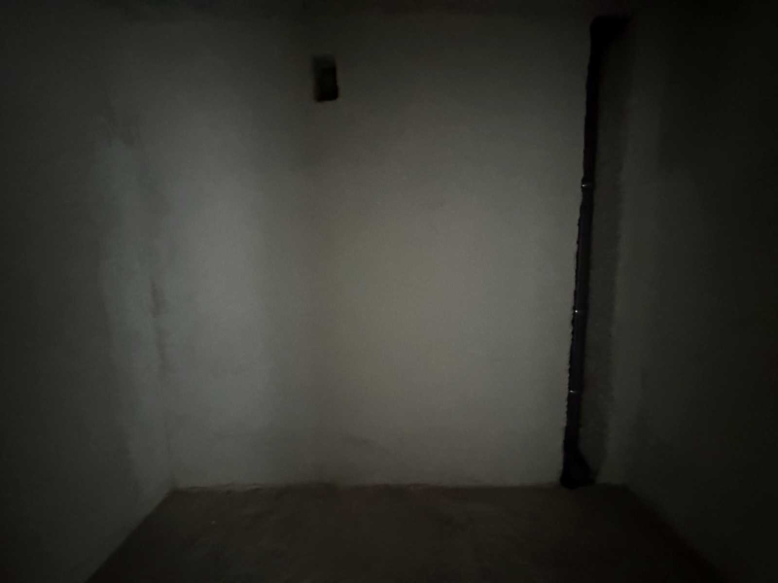1864708060855874