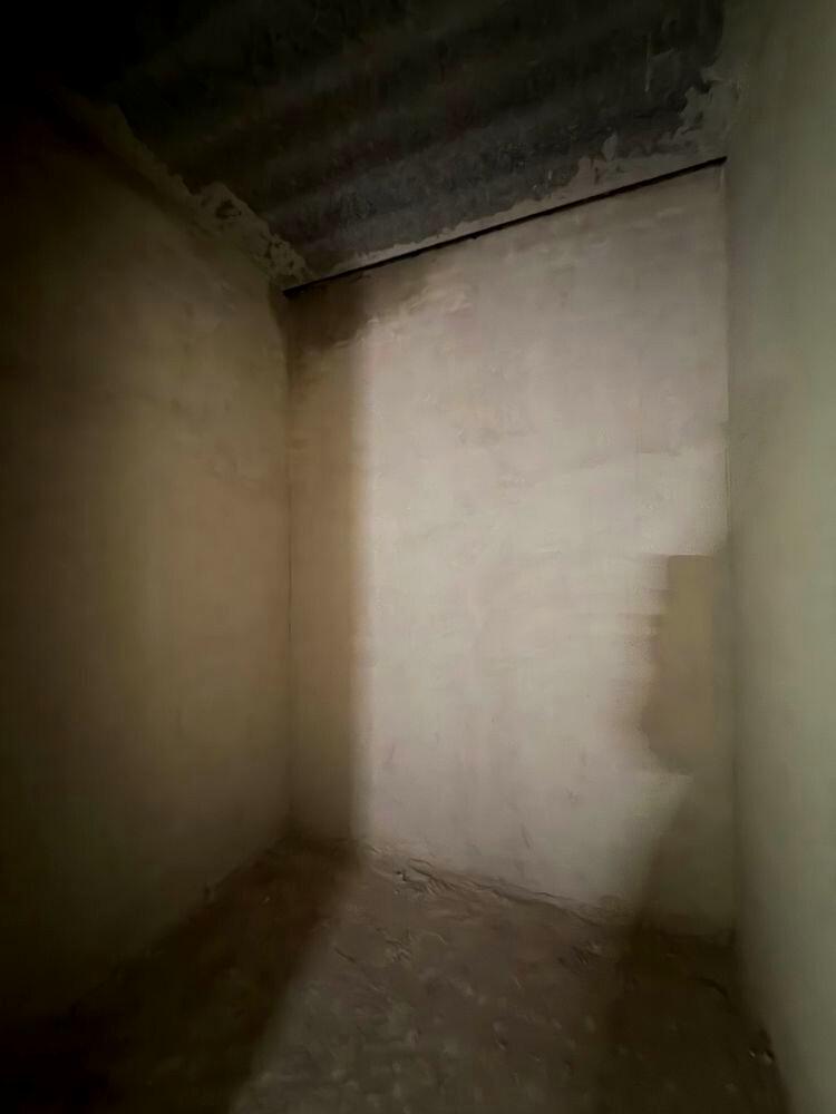 1864730332873664