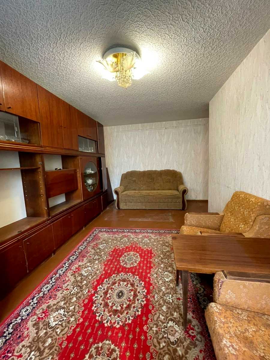 1864739057930069