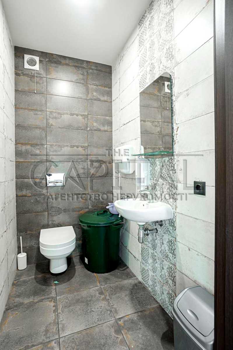 1864795085262545