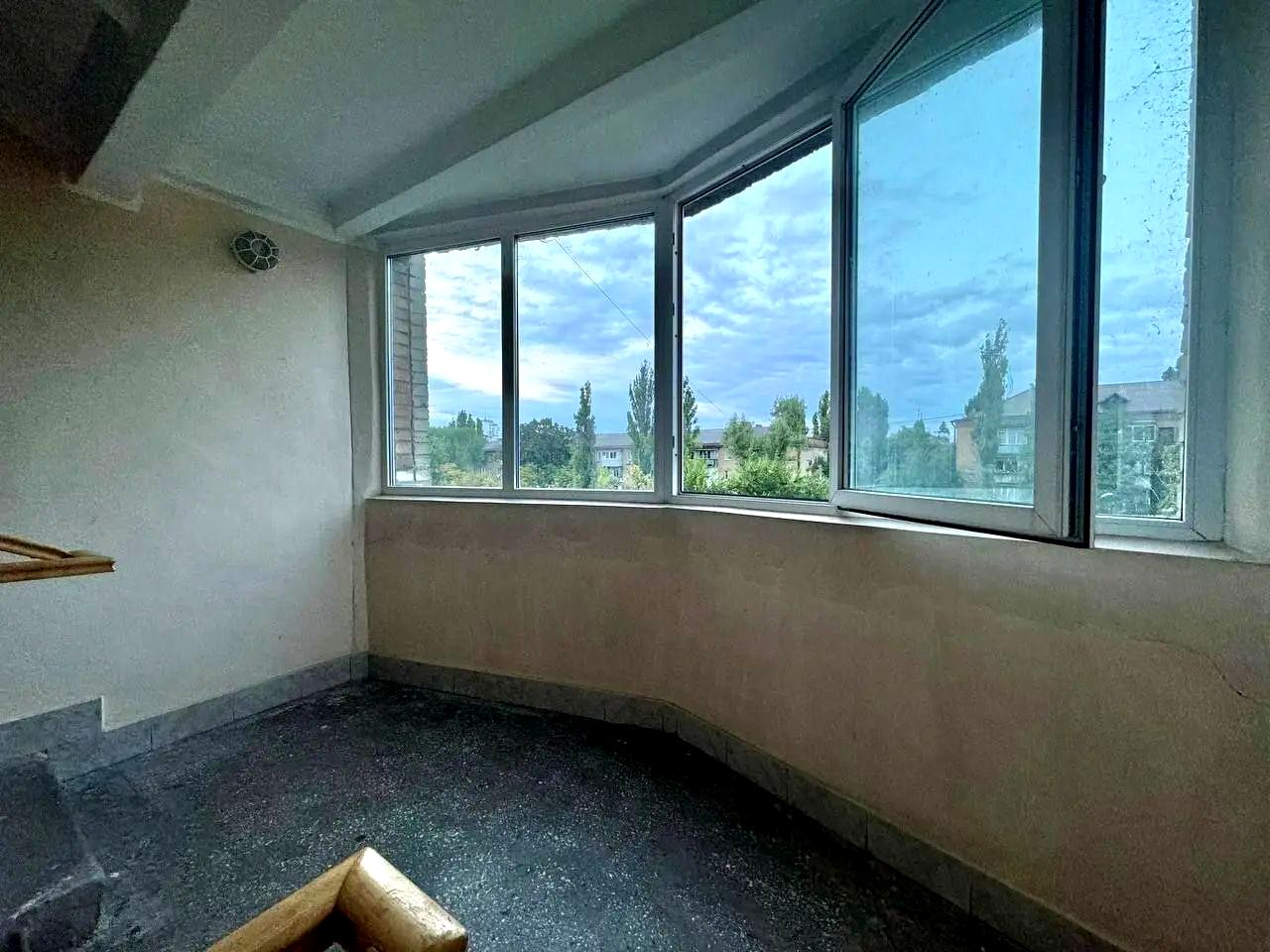 1864797046577997